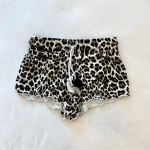 Girls Flowers by Zoe leopard shorts
